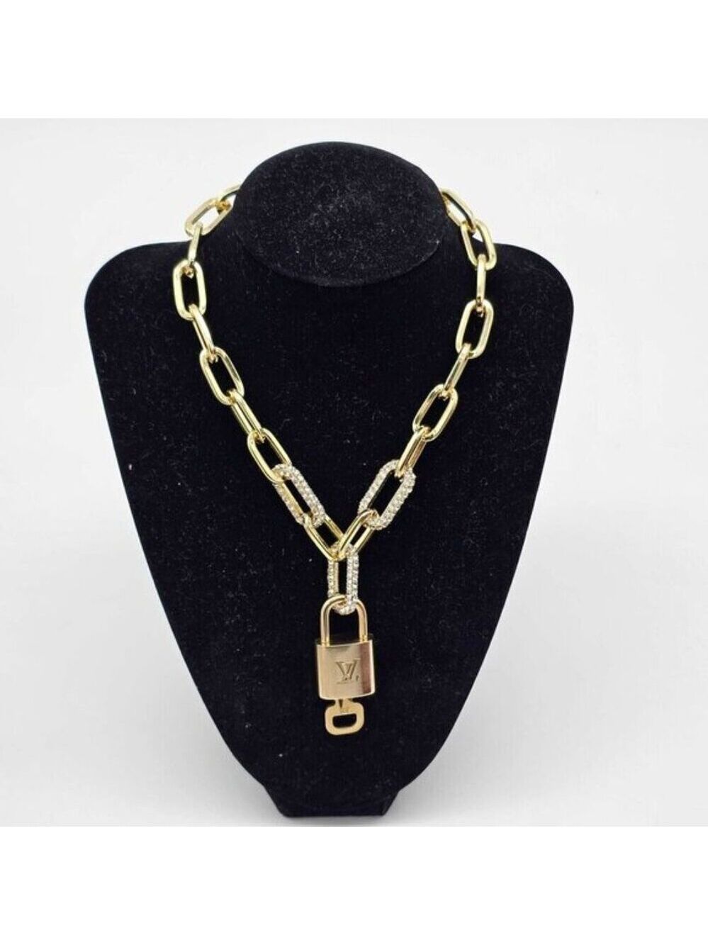 Authentic Louis Vuitton Lock & Key w/ Unbranded Gold Plated Gold Chain Necklace